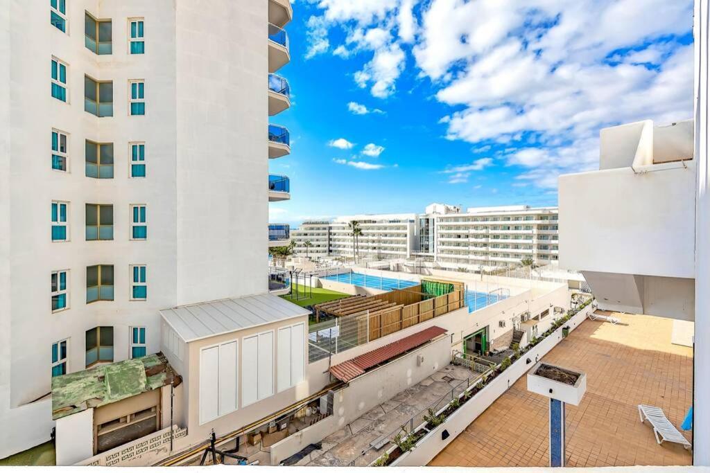 Modern Apartment In Parque Royal I, Playa Fanabe Costa Adeje  Bagian luar foto
